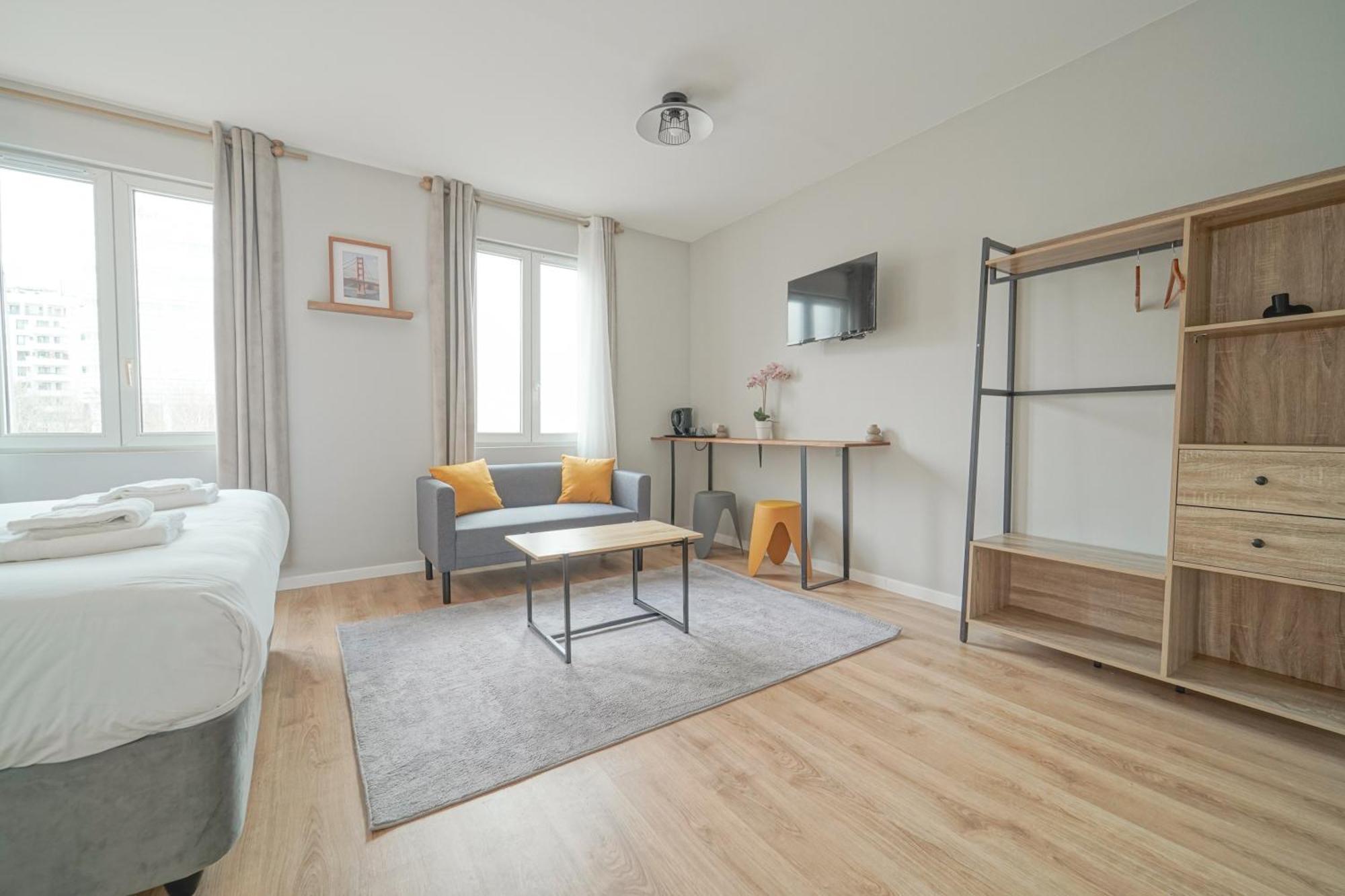 Trianon Saint Ouen Hotell Eksteriør bilde