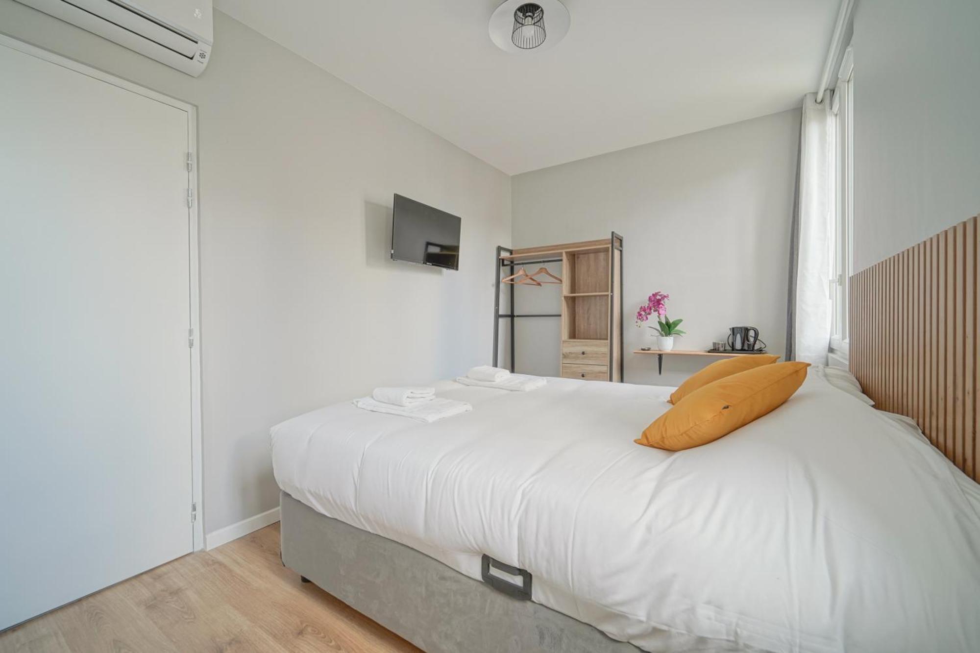 Trianon Saint Ouen Hotell Eksteriør bilde